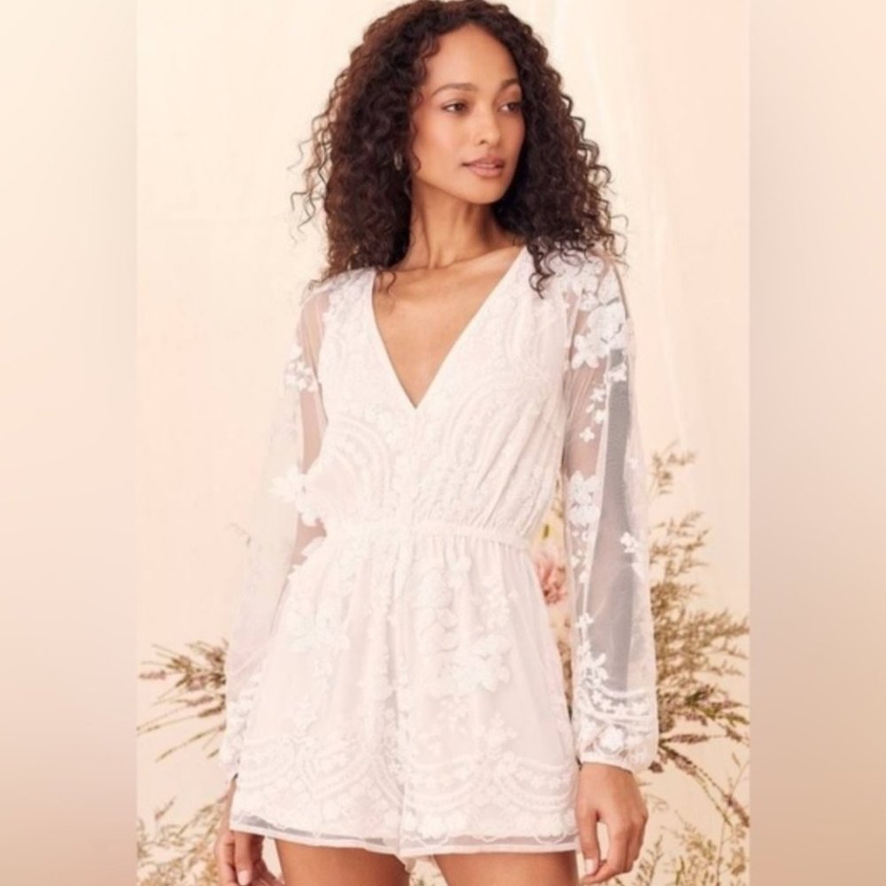 Lulu's Celebrating Forever white sequin long sleeve romper size M/L